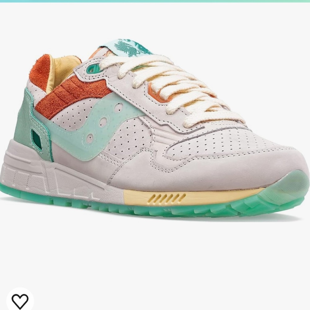Saucony Shadow 5000 St. Barth

size w9.5 /m 8